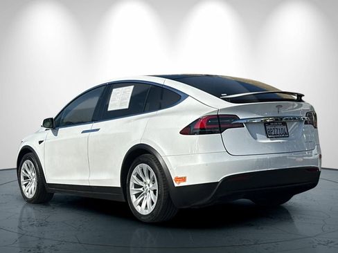Used 2020 Tesla Model X Long Range AWD/4WD image 6