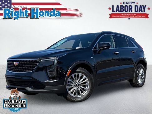 Used 2025 Cadillac XT4 Premium Luxury FWD image 1