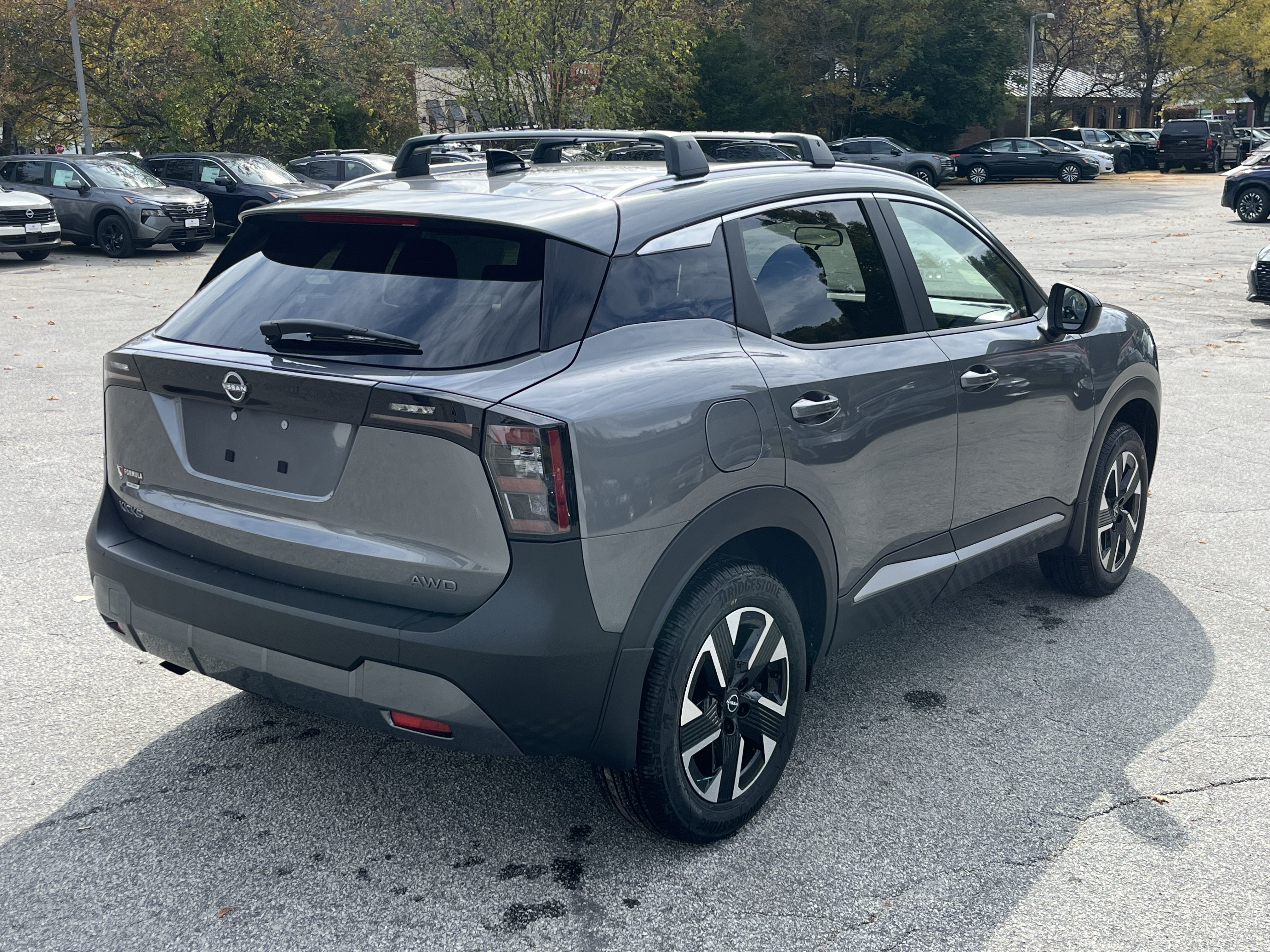 New 2027 Nissan Kicks SV AWD/4WD image 7
