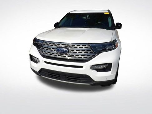 Used 2022 Ford Explorer Limited w/ Equipment Group 301A image 4