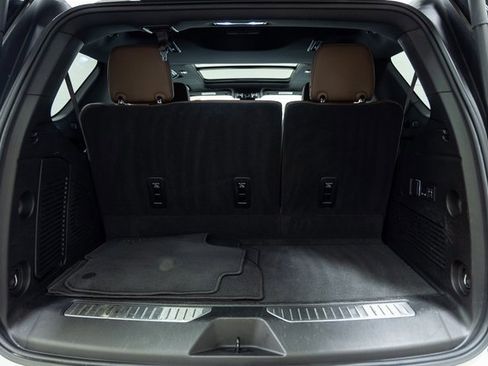 Used 2023 Chevrolet Tahoe High Country w/ Premium Package 2 image 9