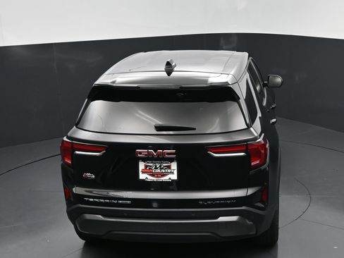 Used 2025 GMC Terrain Elevation AWD/4WD image 32
