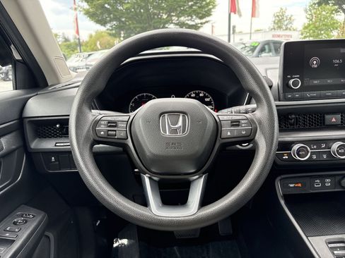 Used 2024 Honda CR-V EX image 16