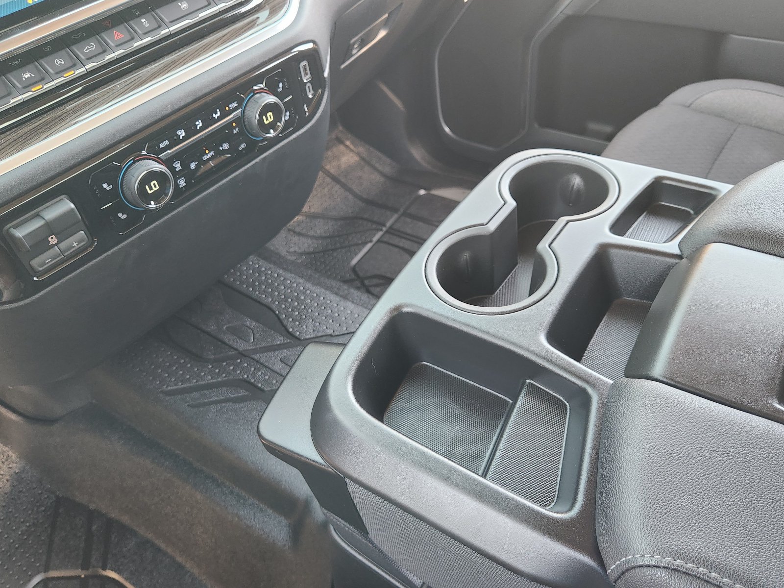 New 2026 Chevrolet Silverado 1500 RST w/ RST Select Package RWD image 23
