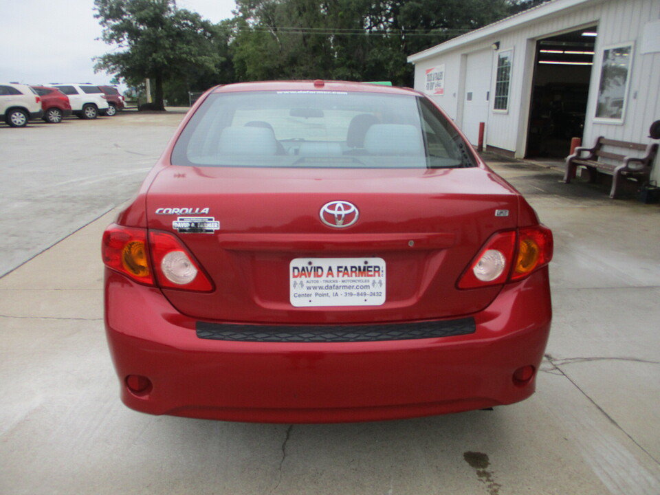 Used 2010 Toyota Corolla LE FWD image 5