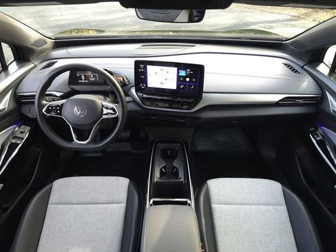 Used 2023 Volkswagen ID.4 Pro image 10
