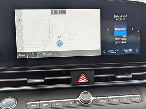 New 2026 Hyundai Elantra Limited image 6