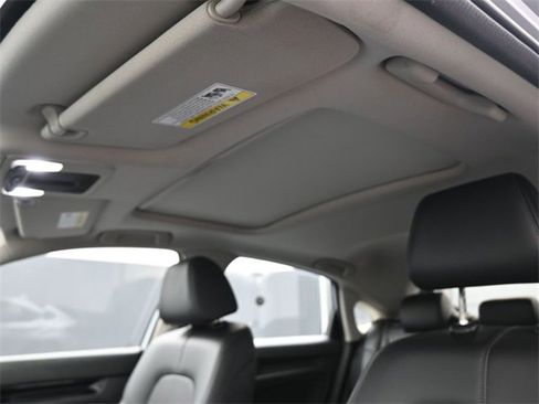 Used 2023 Honda Civic EX-L image 28