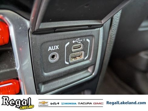 Used 2024 Jeep Wrangler Sport S image 19