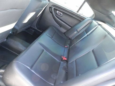 Used 2018 Ford Taurus Police Interceptor image 17