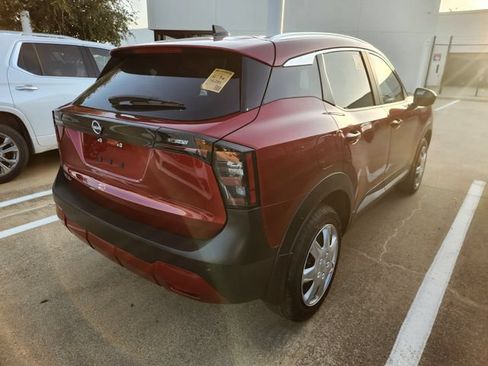 Used 2026 Nissan Kicks SV FWD image 6