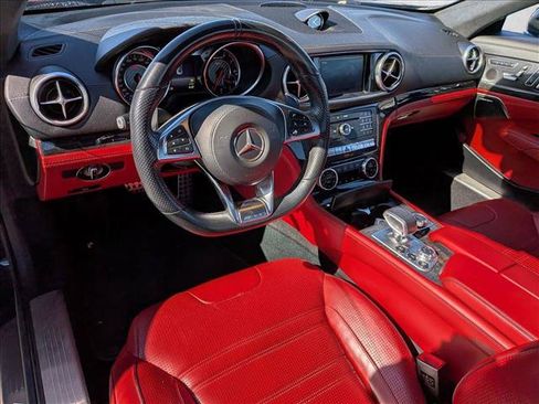 Used 2018 Mercedes-Benz SL 63 AMG image 9