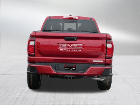 New 2026 GMC Canyon Elevation w/ Convenience Package image 4