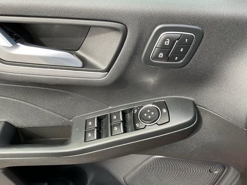 Used 2023 Ford Escape Platinum image 11