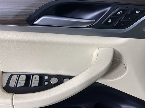 Used 2021 BMW X3 xDrive30i w/ Premium Package image 27