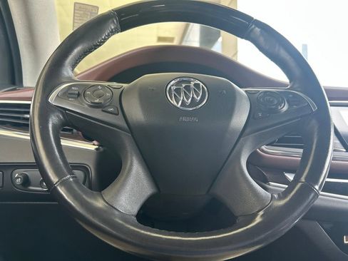 Used 2019 Buick Enclave Avenir w/ Avenir Technology Package FWD image 25