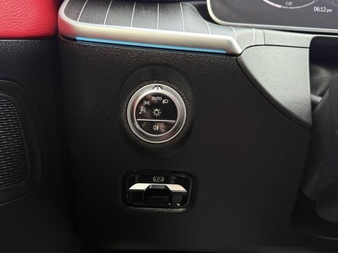 Used 2023 Mercedes-Benz C 300 4MATIC Sedan image 48