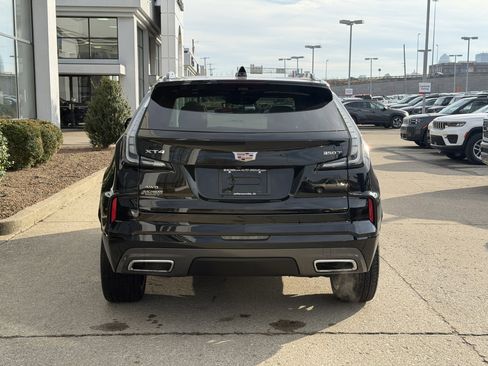 Used 2025 Cadillac XT4 Sport image 6