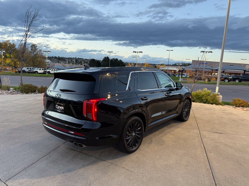 Used 2025 Hyundai Palisade Calligraphy AWD/4WD image 8