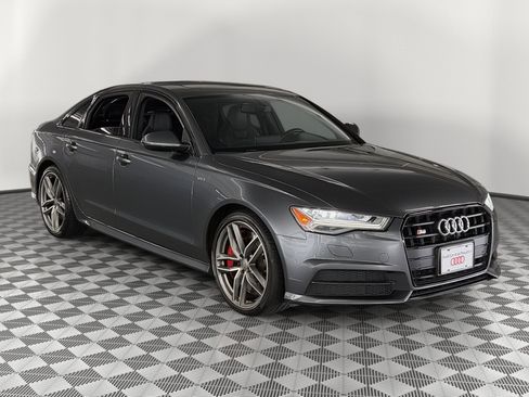 Used 2018 Audi S6 Premium Plus w/ S Sport Package AWD/4WD image 7