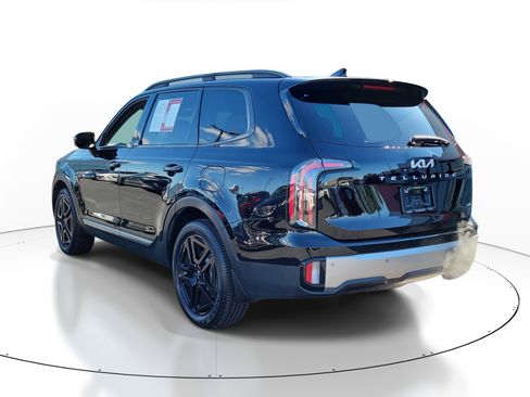 Used 2023 Kia Telluride SX Prestige X-Line image 3