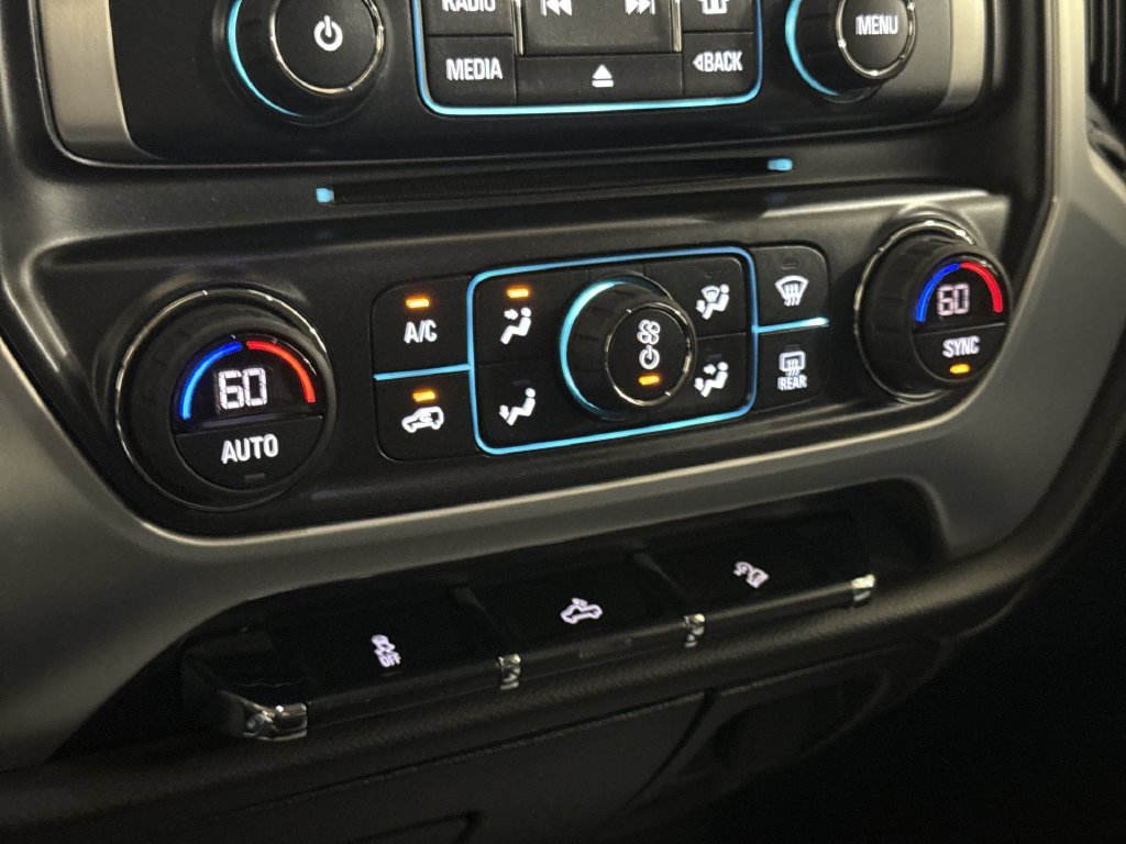 Used 2019 GMC Sierra 1500 SLE w/ SLE Value Package AWD/4WD image 16