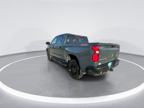 Used 2025 Chevrolet Silverado 1500 LT Trail Boss w/ Convenience Package II AWD/4WD image 6