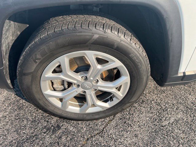Used 2024 Jeep Compass Latitude AWD/4WD image 20