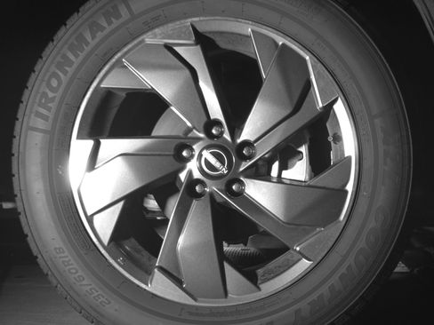 Used 2025 Nissan Rogue SV FWD image 13