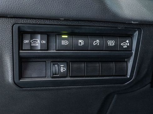 Certified 2023 Toyota Sequoia SR5 image 24