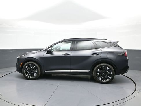 New 2026 Kia Sportage SX FWD image 9