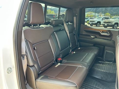 Used 2023 GMC Sierra 1500 Denali w/ Technology Package AWD/4WD image 22