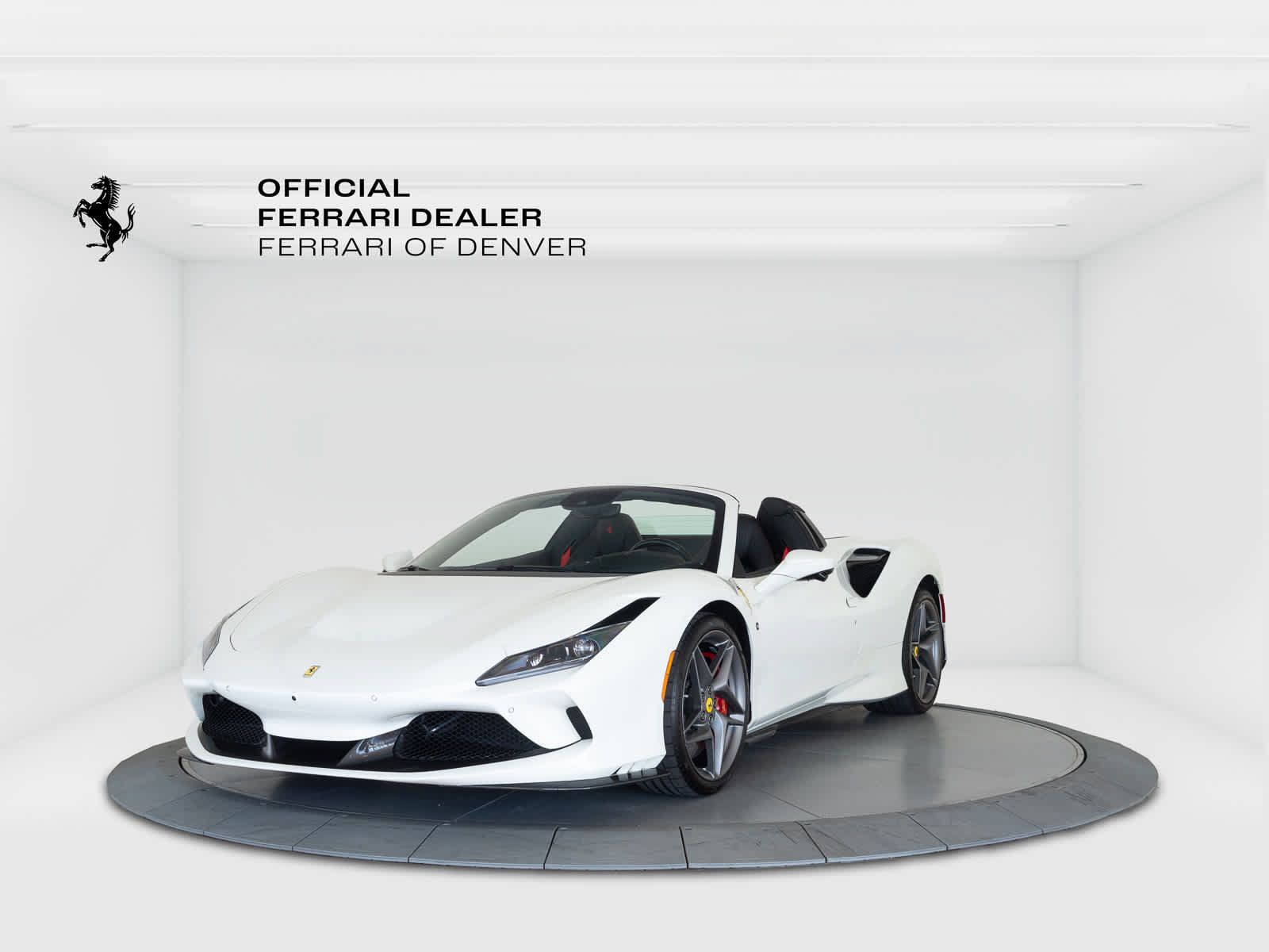 Used 2022 Ferrari F8 Tributo RWD image 1