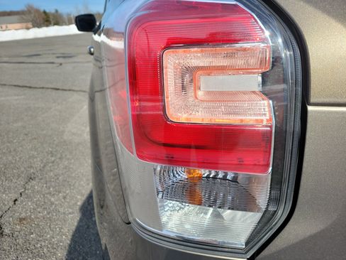 Used 2018 Subaru Forester 2.5i Touring image 11