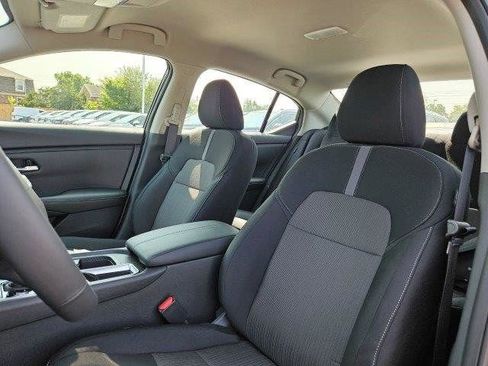 Certified 2025 Nissan Sentra SV w/ All-Weather Package FWD image 18