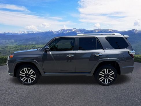 Used 2023 Toyota 4Runner Limited AWD/4WD image 2