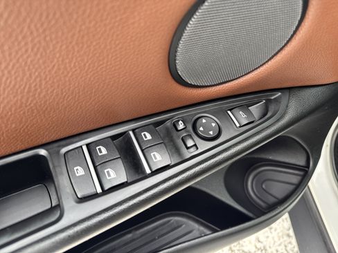 Used 2016 BMW X5 xDrive40e image 18