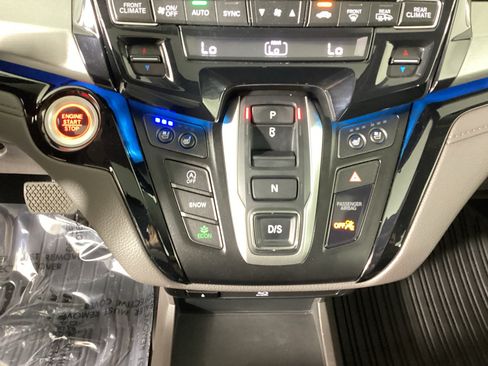 Used 2020 Honda Odyssey Elite image 29