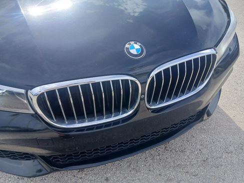Used 2019 BMW 740i w/ Executive Package RWD image 22