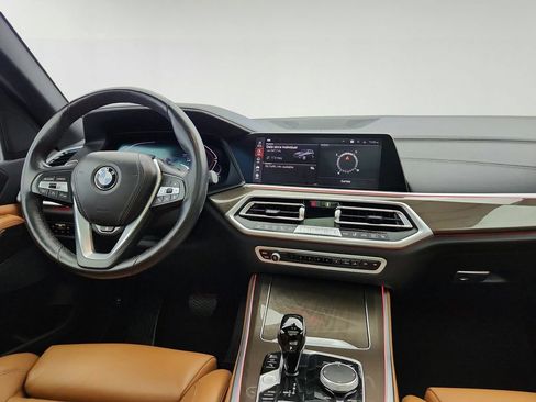 Used 2022 BMW X5 xDrive40i w/ Premium Package AWD/4WD image 28