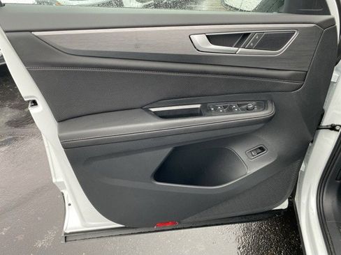 New 2026 Volkswagen Atlas Cross Sport SE image 22