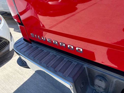Used 2018 Chevrolet Silverado 1500 LT w/ All Star Edition RWD image 2