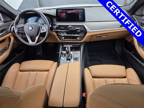 Certified 2022 BMW 540i w/ Premium Package image 21