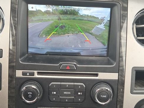 Used 2016 Ford Expedition Max Limited AWD/4WD image 32