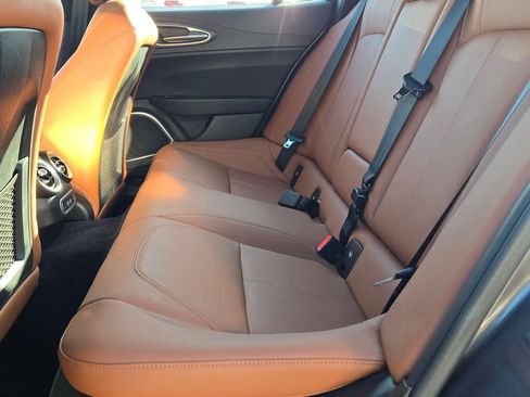 Used 2022 Alfa Romeo Giulia Ti image 14