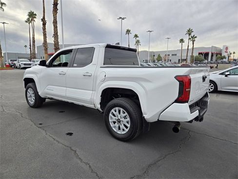 Certified 2024 Toyota Tacoma SR5 image 6