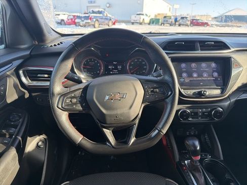 Used 2023 Chevrolet TrailBlazer RS w/ Sun and Liftgate Package image 13