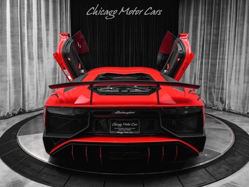Used 2016 Lamborghini Aventador LP 750-4 Superveloce AWD/4WD image 42