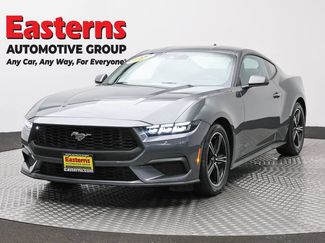 Used 2025 Ford Mustang Coupe RWD video 1