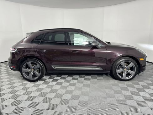 Certified 2025 Porsche Macan Turbo image 8